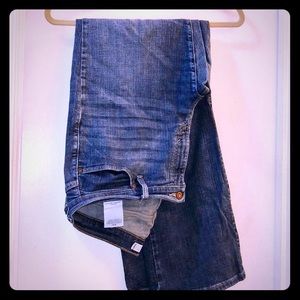 Levis 529 Curvy BootCut Jeans. Good condition